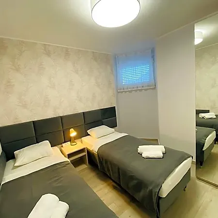 Pool Antonia 4*