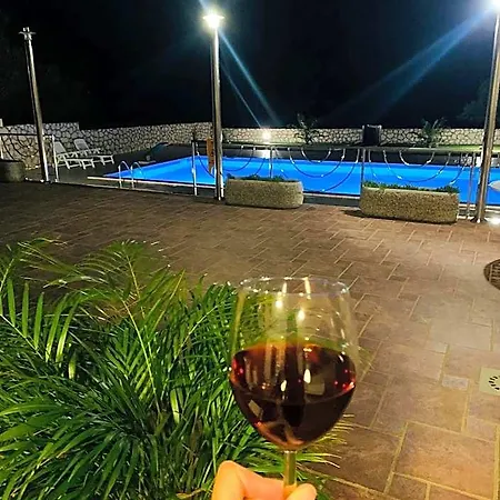 Pool Antonia 4* Pag Town