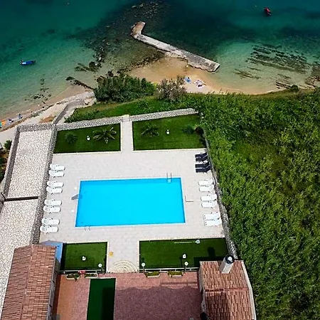 Pool Antonia Hotel 4*